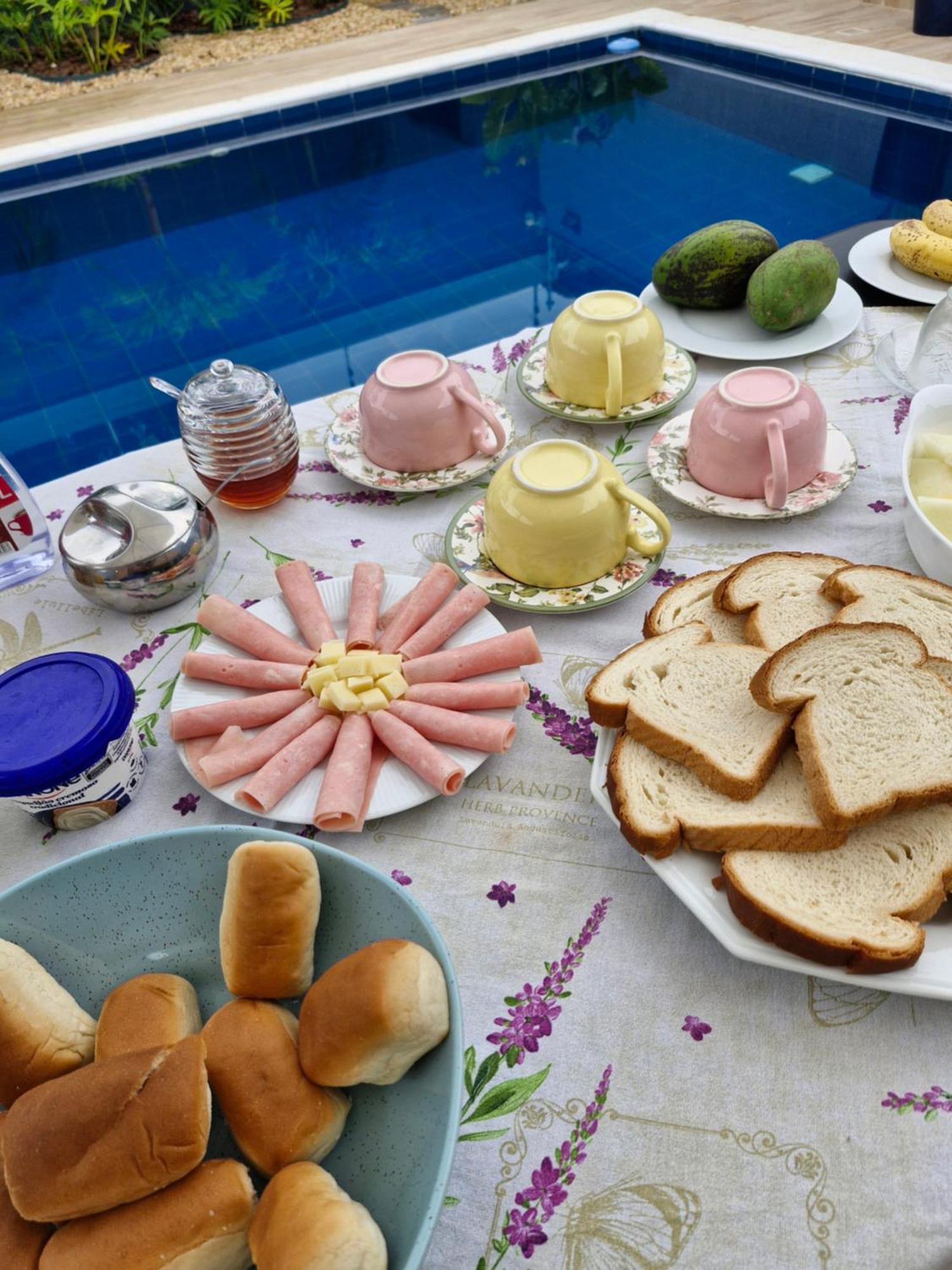 Suite Em Casa Familiar Da Mirian Niterói Esterno foto